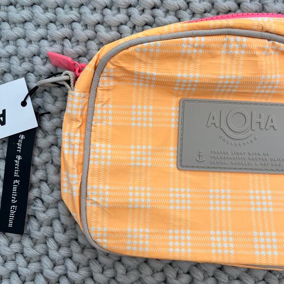 Aloha Collection• SUPER SPECIAL LIMITED EDITION Le Tour Cutie - Picture 8 of 12